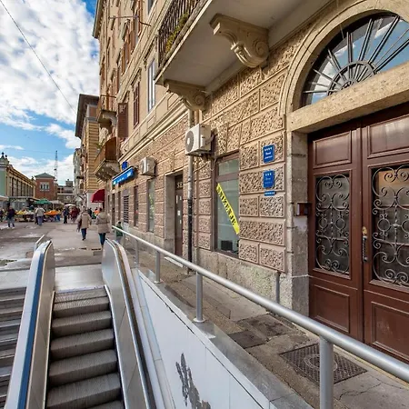 Apartment Doris Rijeka Exterior photo